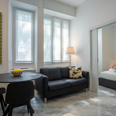 Luna Homes - Bilocale In Mac Mahon Mailand Exterior foto